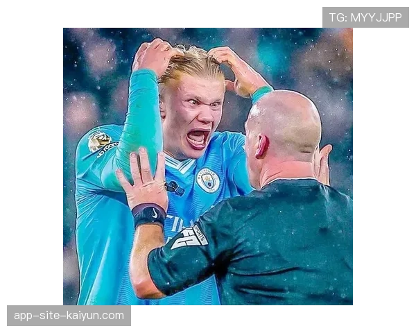 申花拉唐伪九号战术立功 频繁回撤串联制造点球绝杀